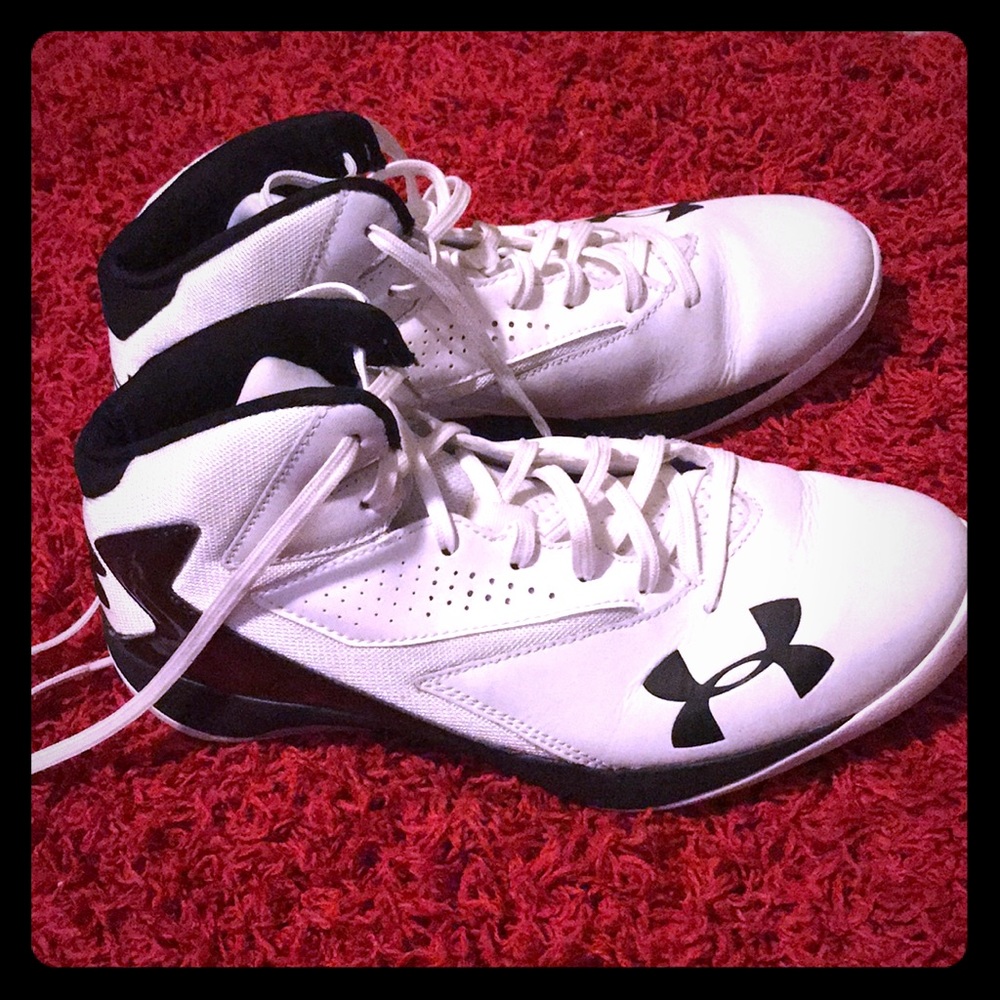 basketball shoes